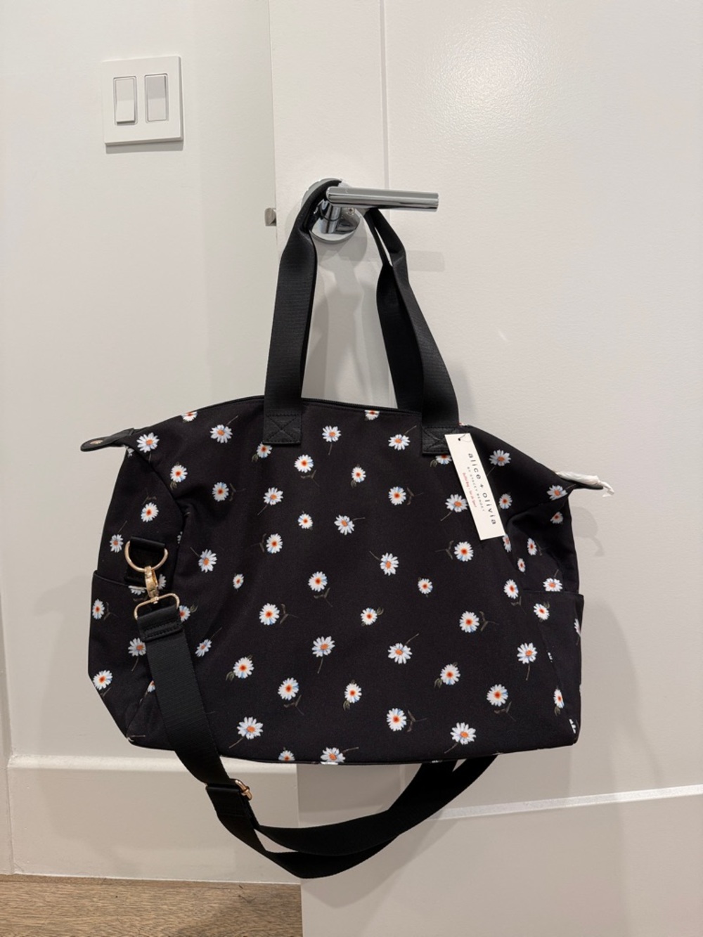 Alice + Olivia Black Daisy Print Duffel Travel Bag NEW